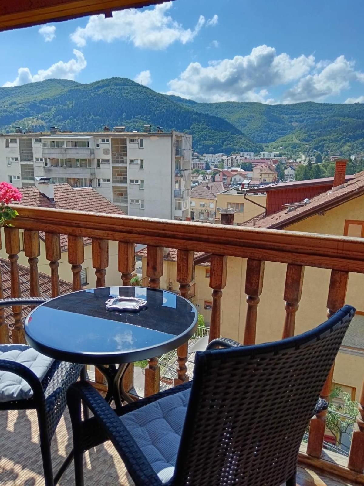 Gorazde-Centar Apartment Bagian luar foto